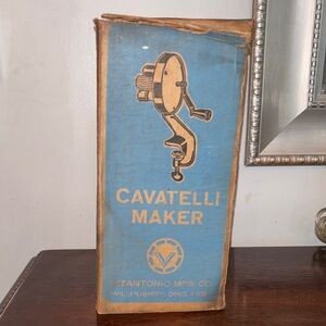 ✨SOLD✨Cavatelli Maker by Vitantonio Mfg. Co. - Vintage Boxed